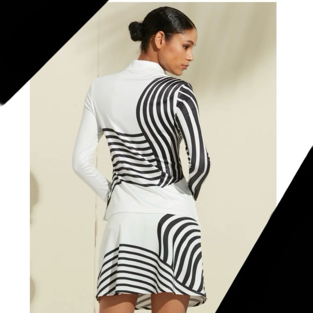 Luxury is yours in this 2 Piece Stylish Sun Protection UPF50 Black and White Set